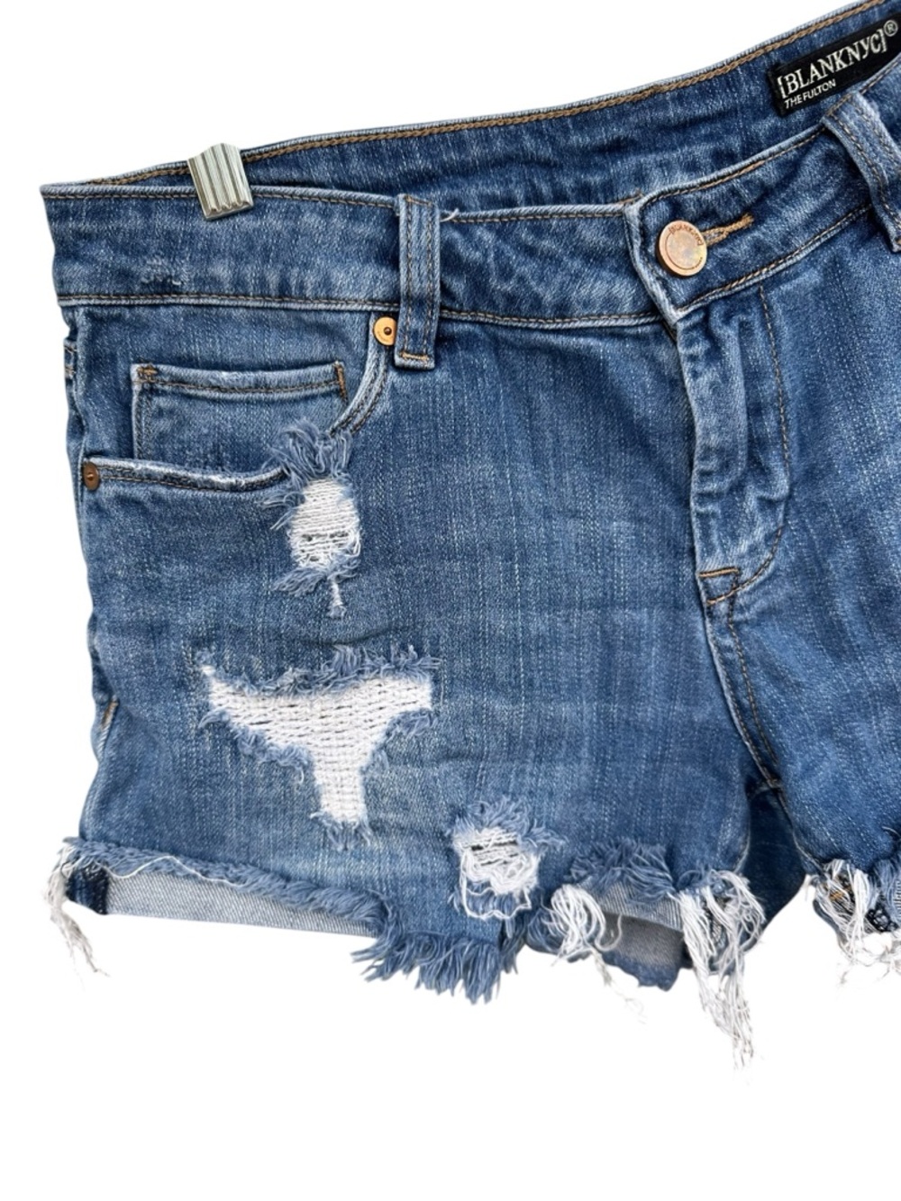 Blank NYC The Fulton Roll Up Distressed Denim Cutoff Raw Hem Shorts Size 26 - Picture 3 of 9